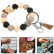 thumbnail image 4 of Pulsera de llavero con cuentas de silicona, borla y hebilla de metal, 4 of 8