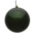 thumbnail image 1 of Ornamento Vickerman Bola de Caramelo Verde Musgo 4 cm Paquete de 6, 1 of 6
