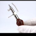 thumbnail image 2 of Herramienta Funcional para Ranurar , Hecha A Mano, para Recortar Bordes, Prensar Costuras y Afeitar Bordes., 2 of 5