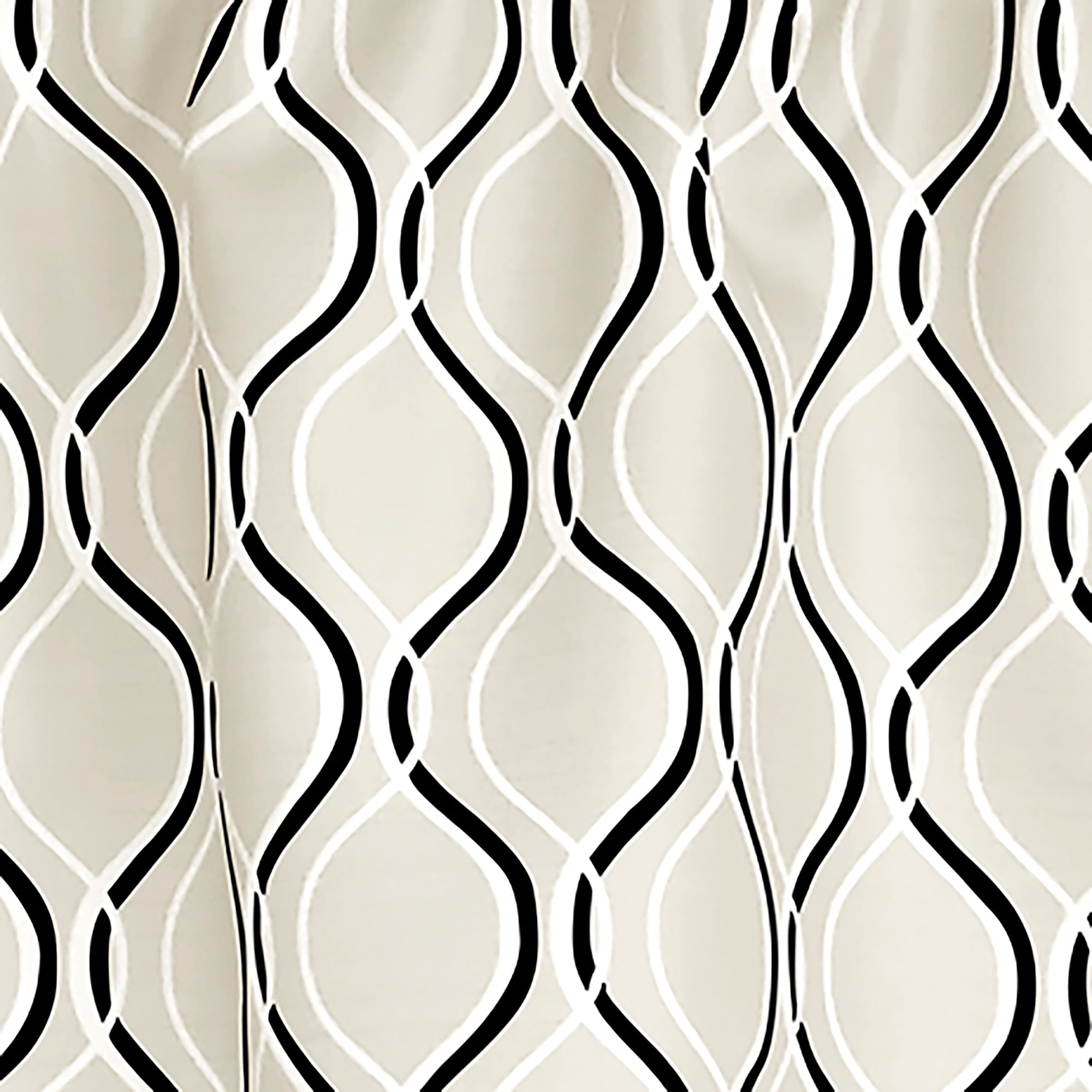 Curtainworks Morocco Scallop Valance Black, Indoor, 100% Polyester, 58"W x 14"L, 1 Piece, Adult