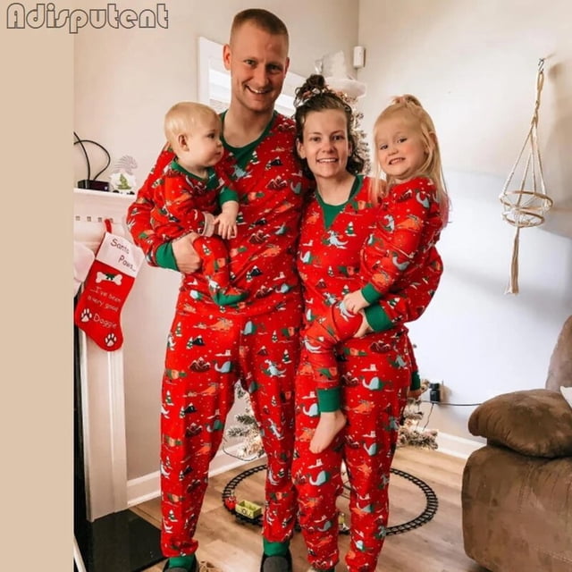 Conjunto de pijamas de Navidad a juego para la familia, ropa de Año Nuevo para adultos y niños, trajes a juego para bebés, ropa de dormir navideña, pijamas de aspecto familiar, 2023