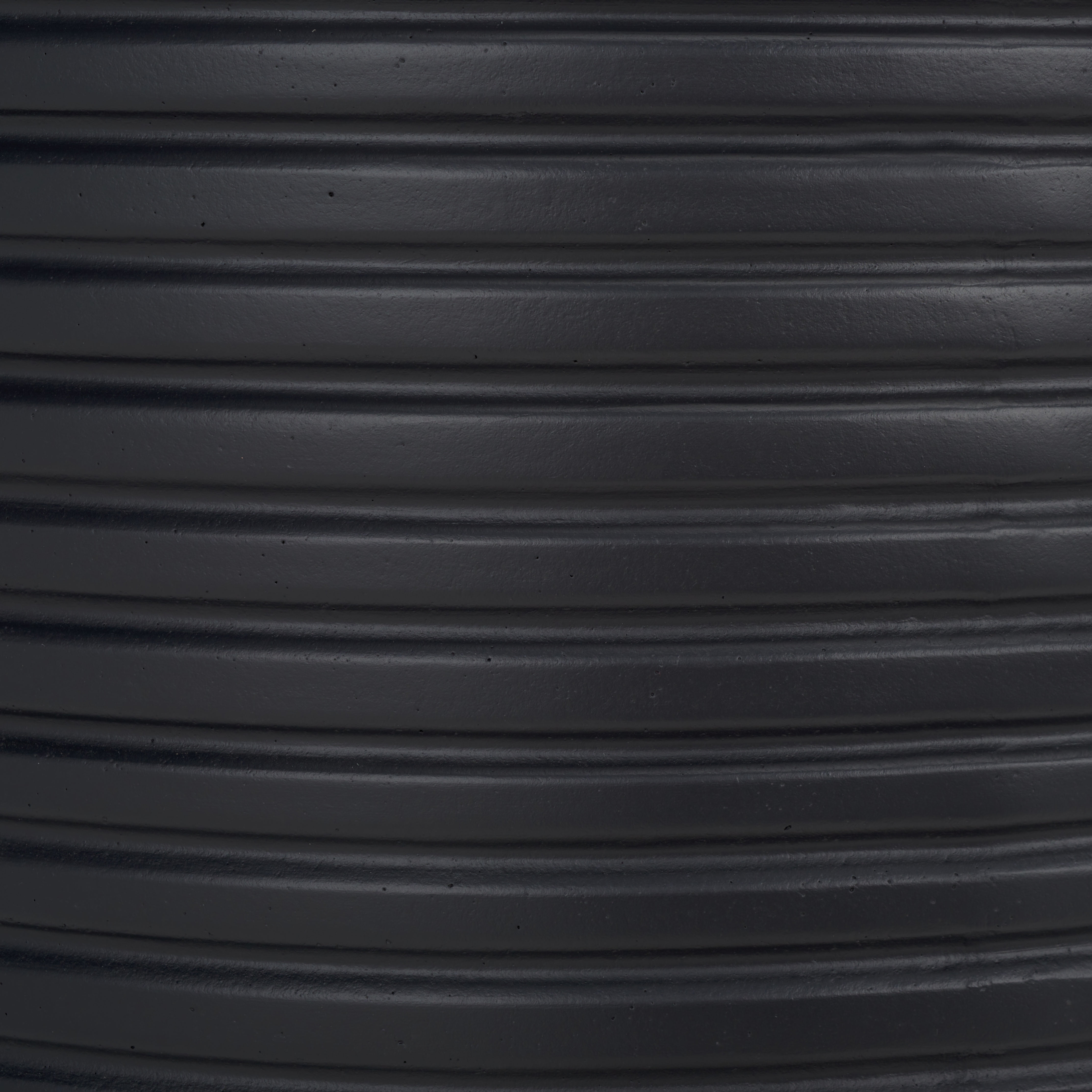 SAFAVIEH Nardo 23" x 23" x 18" Cylinder Black Ficonstone Solid Plant Pot