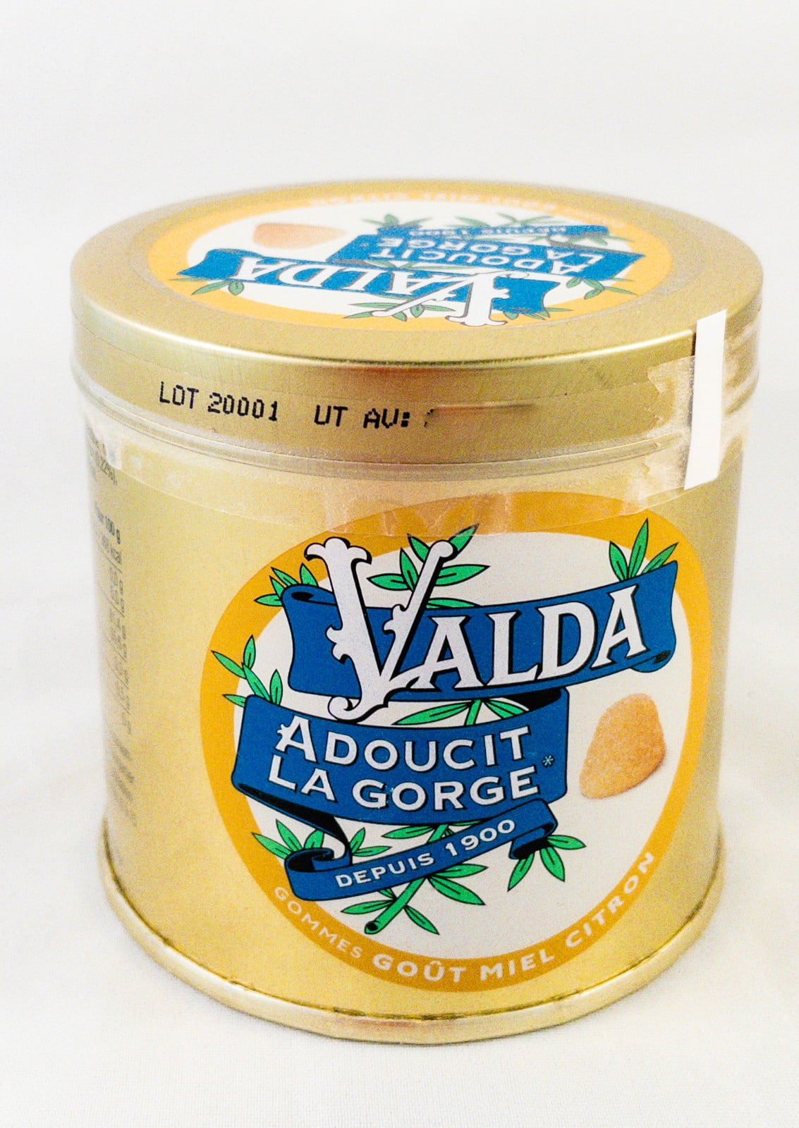 Valda Gums Throat Mint Eucalyptus Taste SugarFree Refreshing & Smoothing 50g