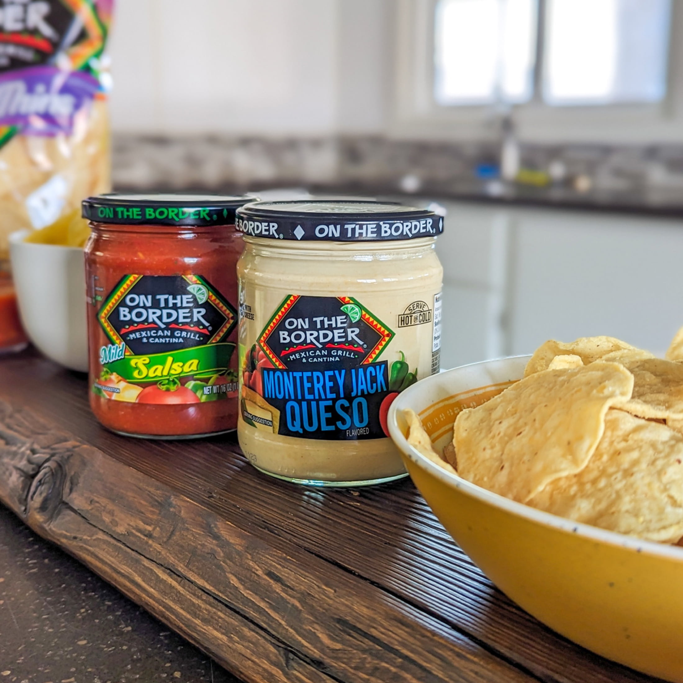 On The Border Mexican Grill & Cantina Monterey Jack Queso, 15.5 oz