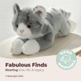 thumbnail image 3 of Calcetines Bearington Lil' de peluche con forma de gato de 20 cm para niños, 3 of 6