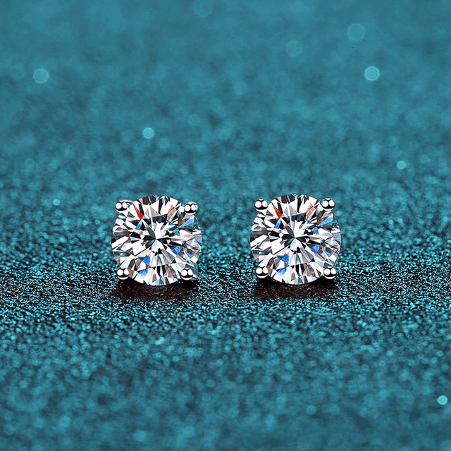 Pendientes de plata de ley s925 Pendientes de cuatro garras para mujer Pendientes de moissanita de 160 puntas