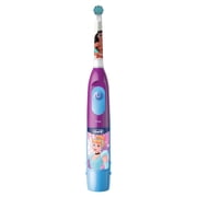 Oral-B Kids Battery Toothbrush Featuring Disney Princess, for Kids 3+