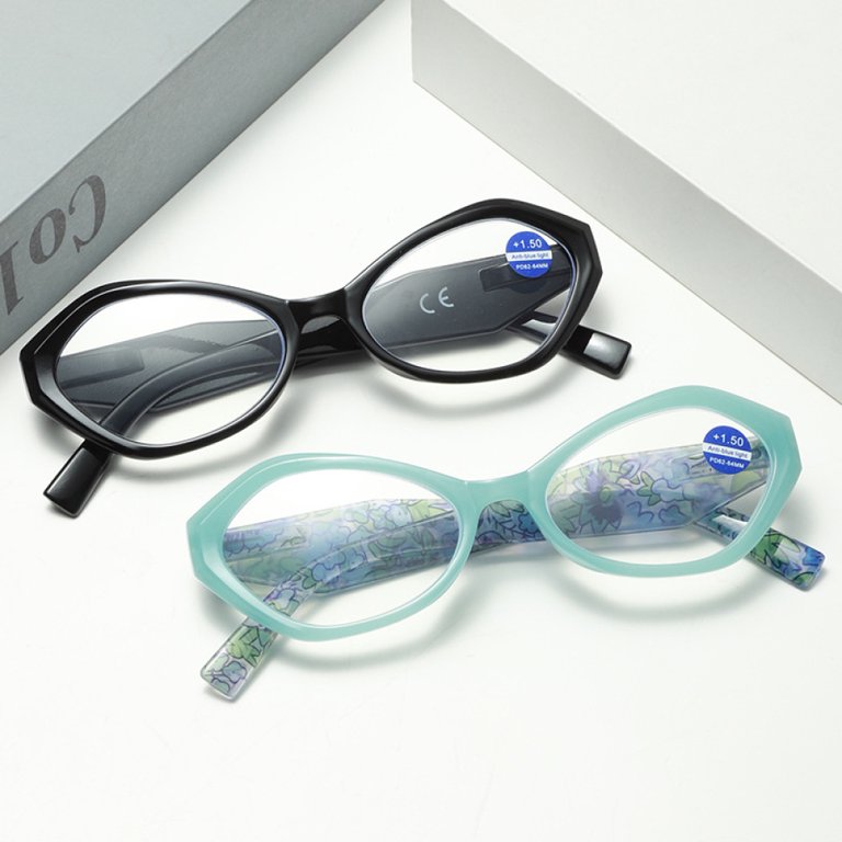 5 Pair Oval Reading Glasses with Spring Hinges Blue Light Blocking Amazon.com: VisionGlobal 5 Pairs Oval Reading Glasses, Blue  main image 3