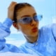 thumbnail image 3 of Gafas de Sol SUNOVELTIES Rectangulares Paquete de 10 para Mujeres y Hombres, 3 of 7