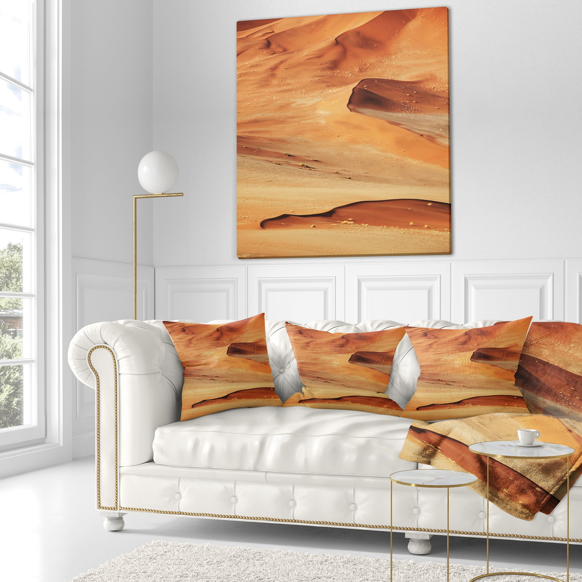 Designart 16" x 16" Brown Polyester Throw Pillow