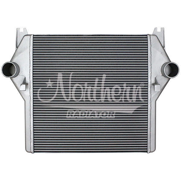 Northern Radiator 222331 Refroidisseur Intermédiaire Air-Air; 27-1/4 Po x 27-7/8 Po x 2-1/2 Po; Entrée Simple 3-1/2 Po; Sortie Simple 3-1/2 Po