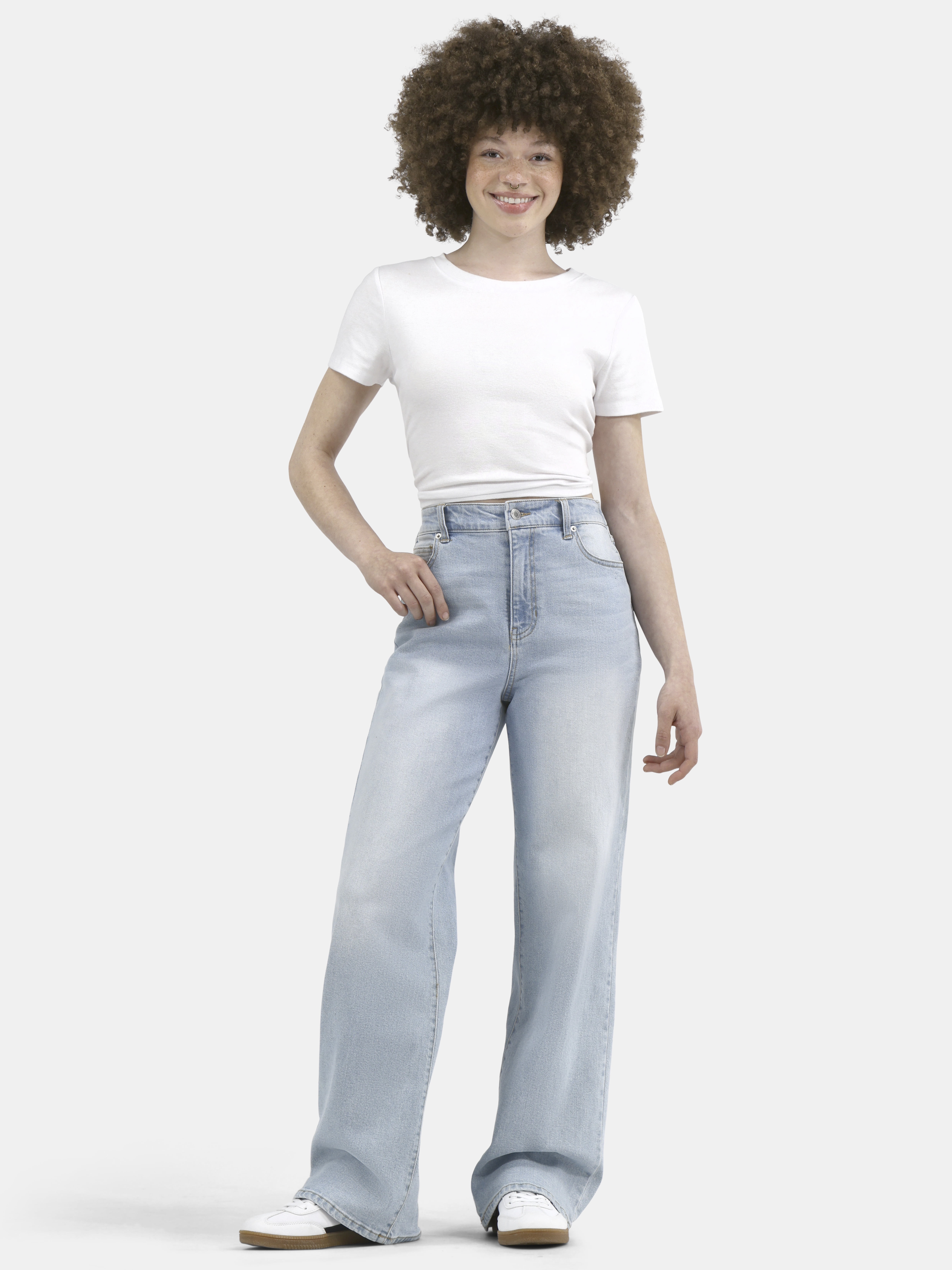 No Boundaries High Rise Baggy Wide Leg Jeans, 32" Inseam, Women's and Women's Plus Sizes XXS-4X