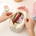 thumbnail image 4 of Bolsa de maquillaje de pana color crema con diseño de tulipán, de cera suave y decorativa, bolsa de maquillaje portátil de gran capacidad, 4 of 5