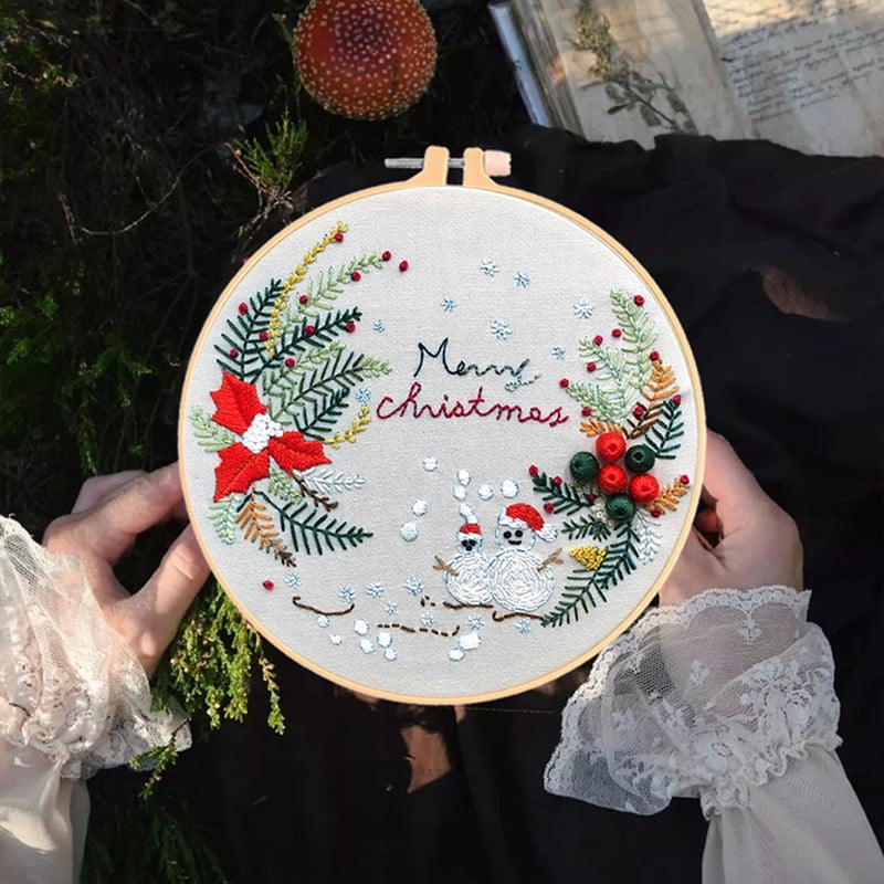 3 Pack Christmas Embroidery Kits for Beginners Stamped Embroidery Kit Includes Embroidery Cloth with Pattern Embroidery Hoop Instruction Cotton Threads Set andNeedles Gift for Mom, Grandma (Style B)