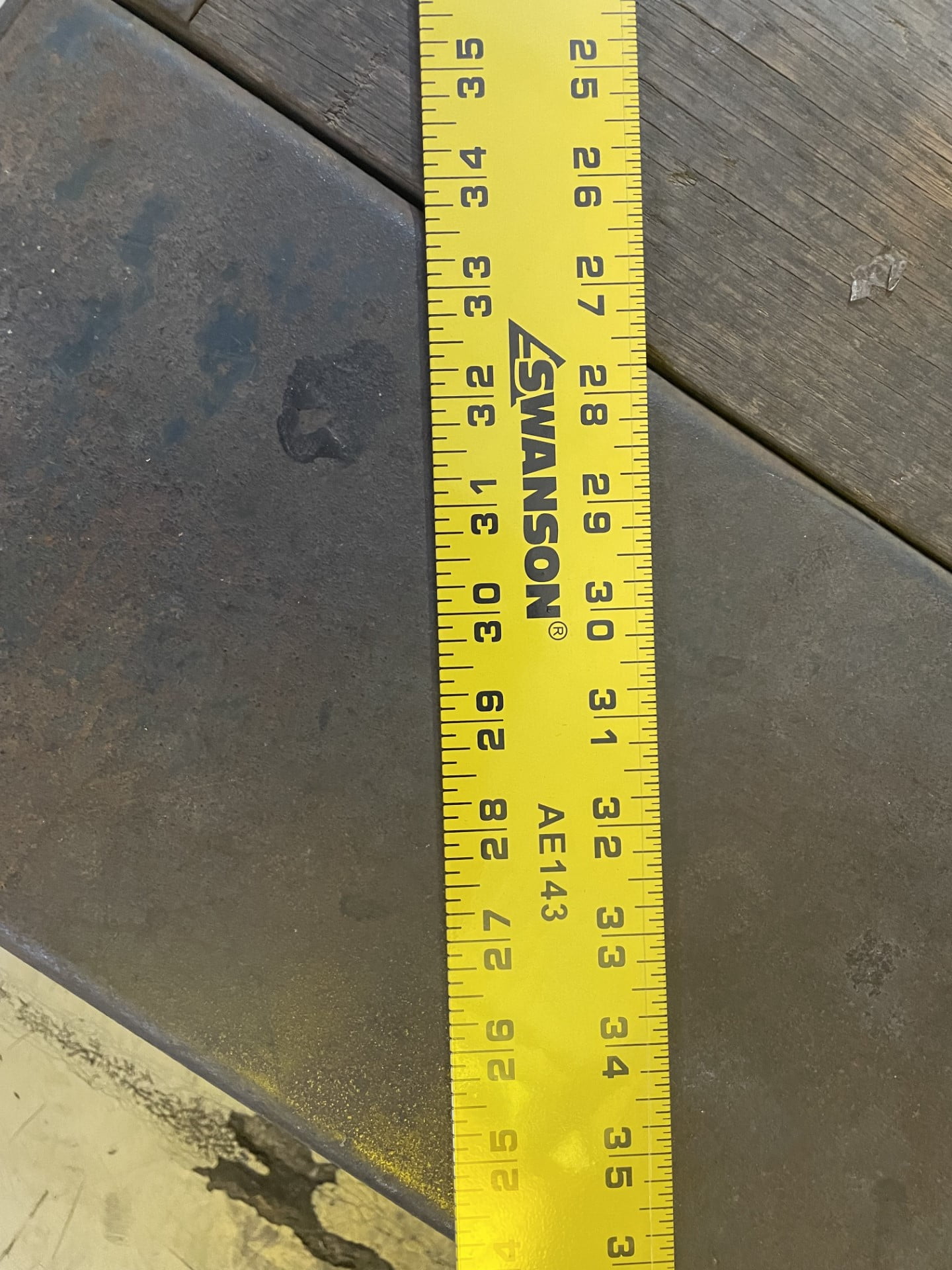 Swanson Tool AE141 36-Inch Yardstick, Yellow - Construction Rulers