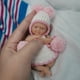 thumbnail image 5 of Minimuñeca de silicona Newtotlove Emma de 4,5 cm con accesorios, 5 of 6