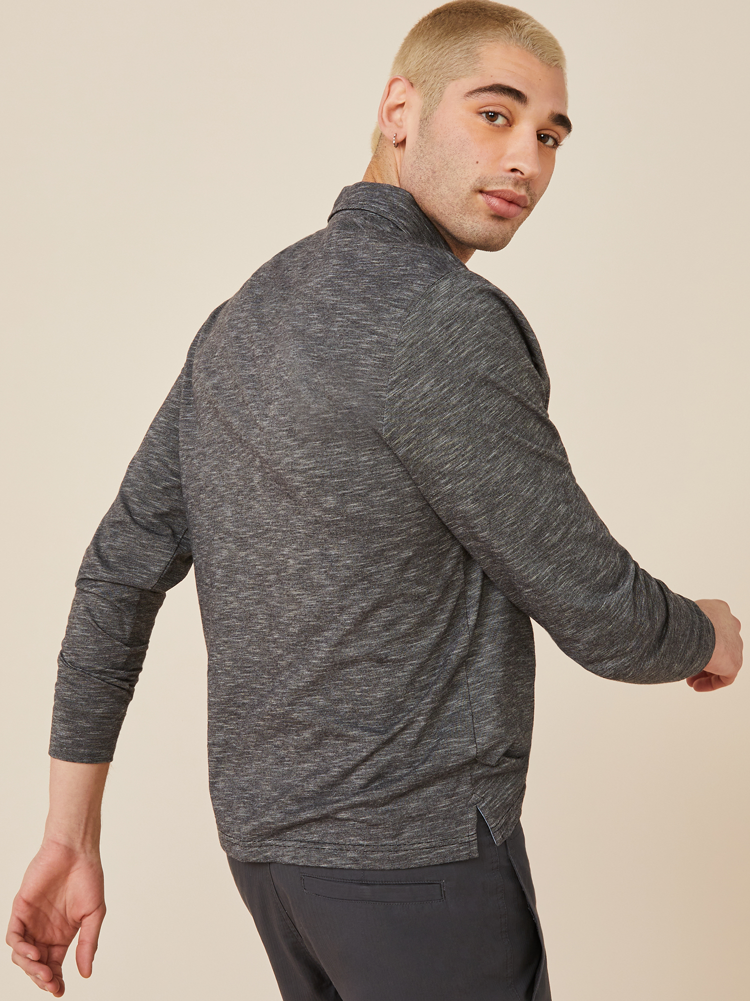 Free Assembly Men's Long Sleeve Textured Jersey Polo Shirt - image 3 of 5