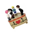 thumbnail image 1 of pitrice Poupée Embrassante Boîte à Musique Machine à Sons Créative pour Filles Garçons Enfants Style D, 1 of 9