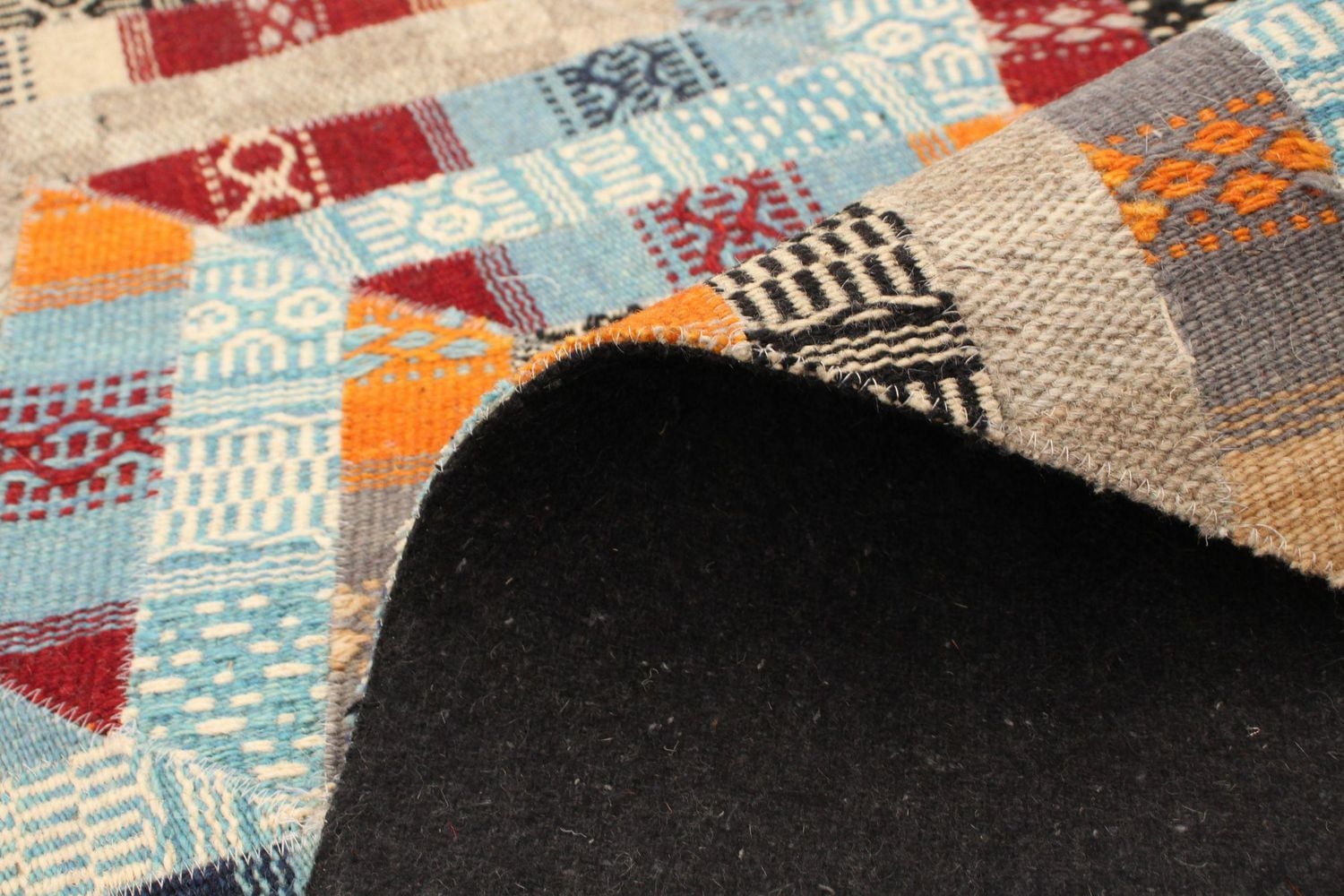 ECARPETGALLERY 5'2" x 7'9" Transitional Río Handmade Area Rug for Living Room, Dining Room and Bedroom in Ivory