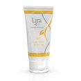 thumbnail image 1 of Protector solar Lira Clinical SPF Solar Shield 30, sin aceite, 60 ml, 1 of 4