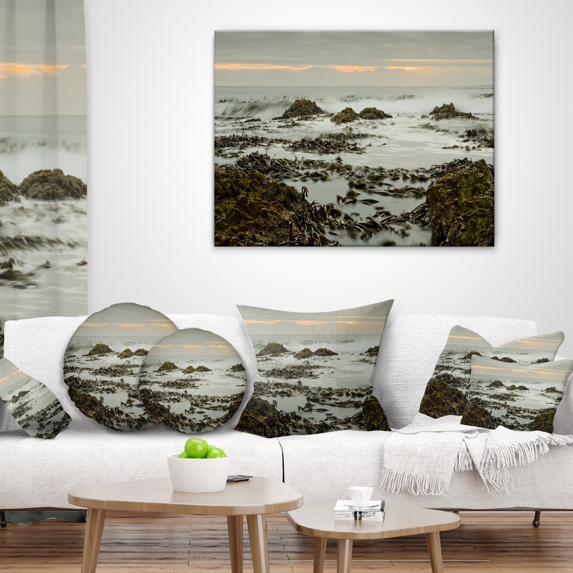 Designart Gloomy Sunset over Rocks and Waves - Seascape Throw Pillow - 18x18