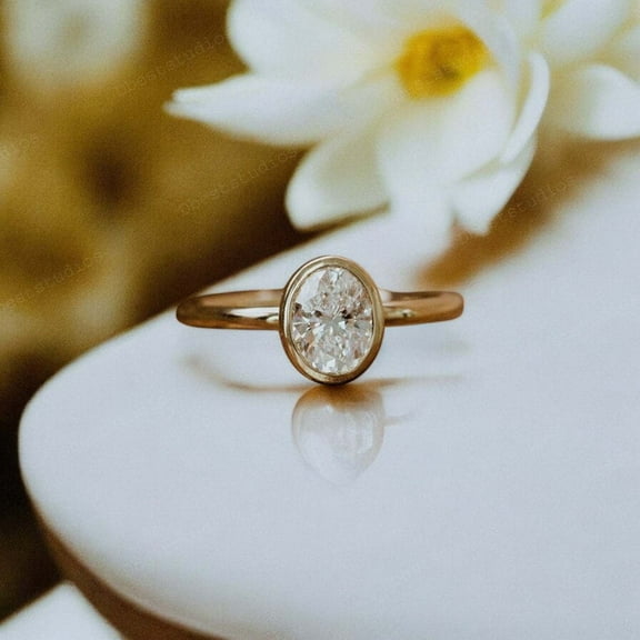 DBESTSTUDIOS 8X6 MM 1 CT Oval Cu Moissanite Engagement Ring Bezel Set Solitaire Stacking Ring Unique Statement Promise Ring Anniversary Gift For Her