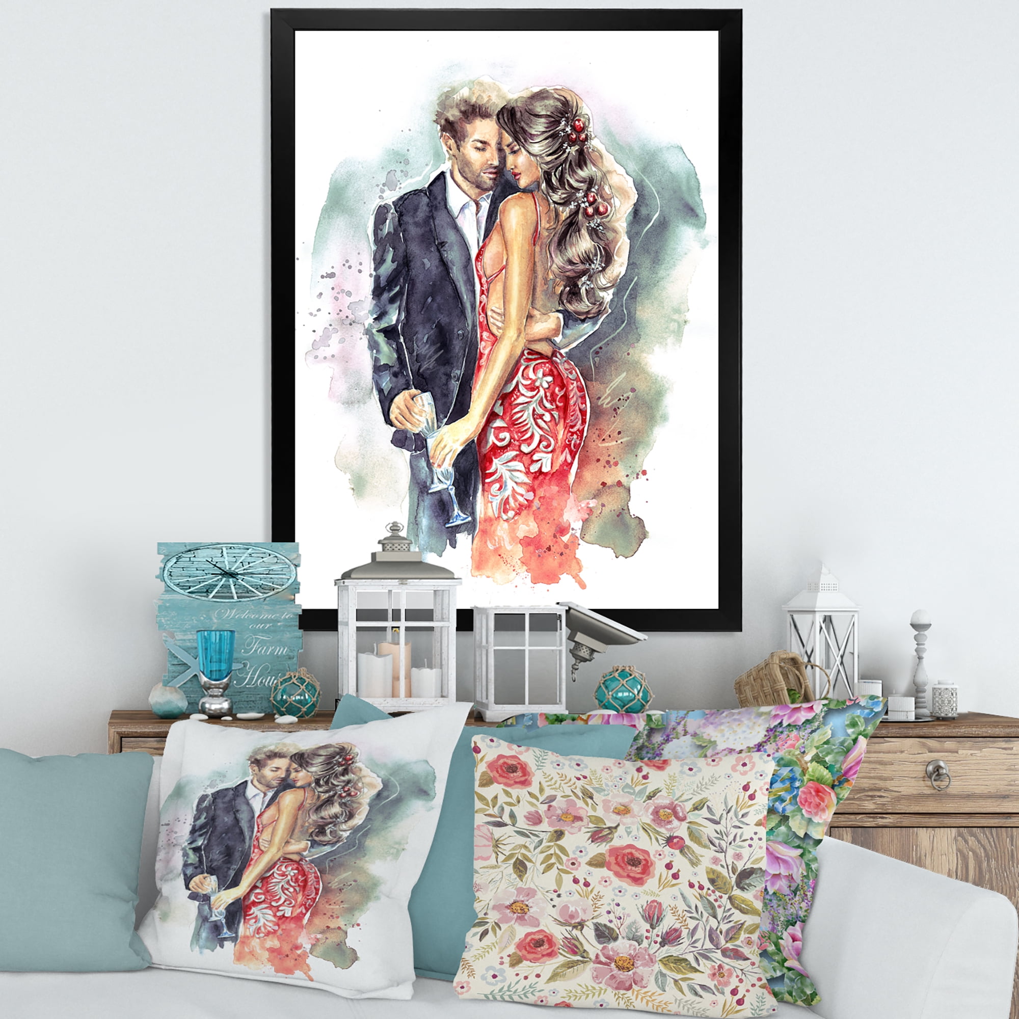 Designart 'Romantic Couple Ith Champagne Glasses At New Year Party' Traditional Framed Art Print