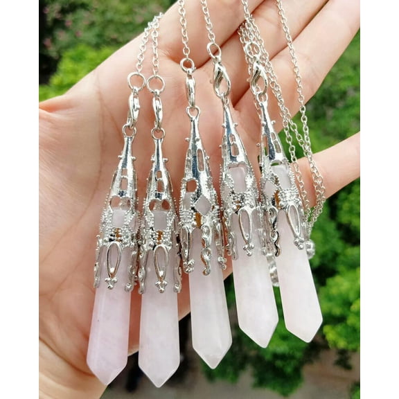 HOOUN 5pcs Rose Quartz Stone Magic Pendulum Pendants Tower Chakra Reiki Healing Amulet