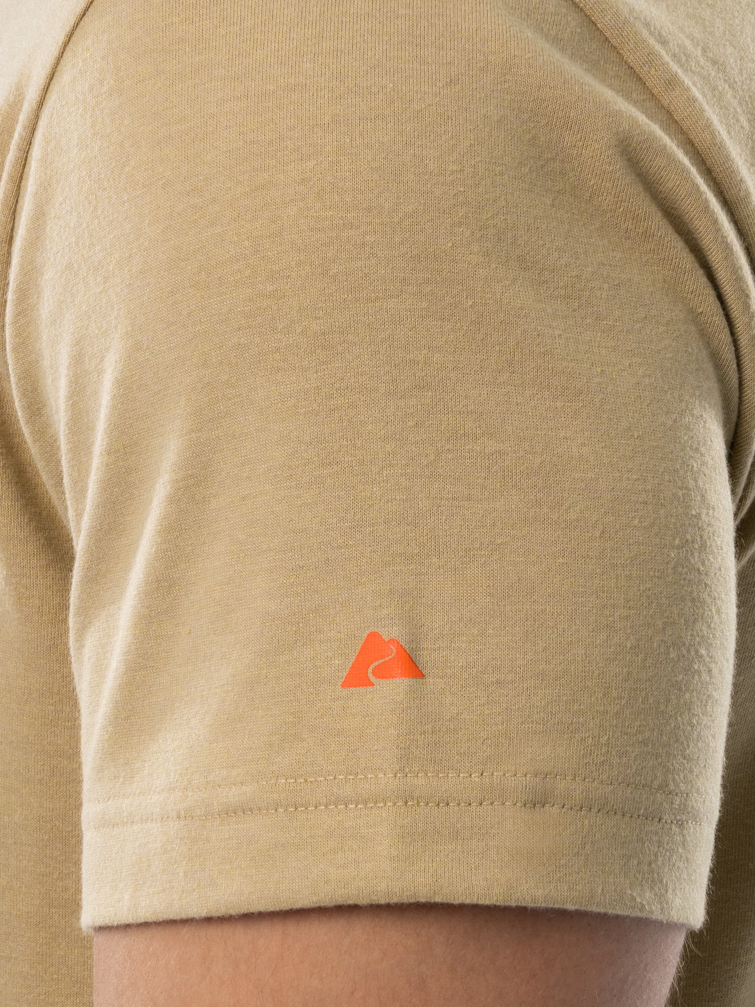Ozark Trail Men's Active Graphic Tee with Short Sleeves, Sizes S-3XL