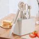 thumbnail image 4 of Juego de herramientas de cocina multifuncional | Colección de utensilios de cocina de 6 piezas: tabla de cortar, bloque de cuchillos, cuchillo de frutas, separador, tijeras, raspador de melón, 4 of 6