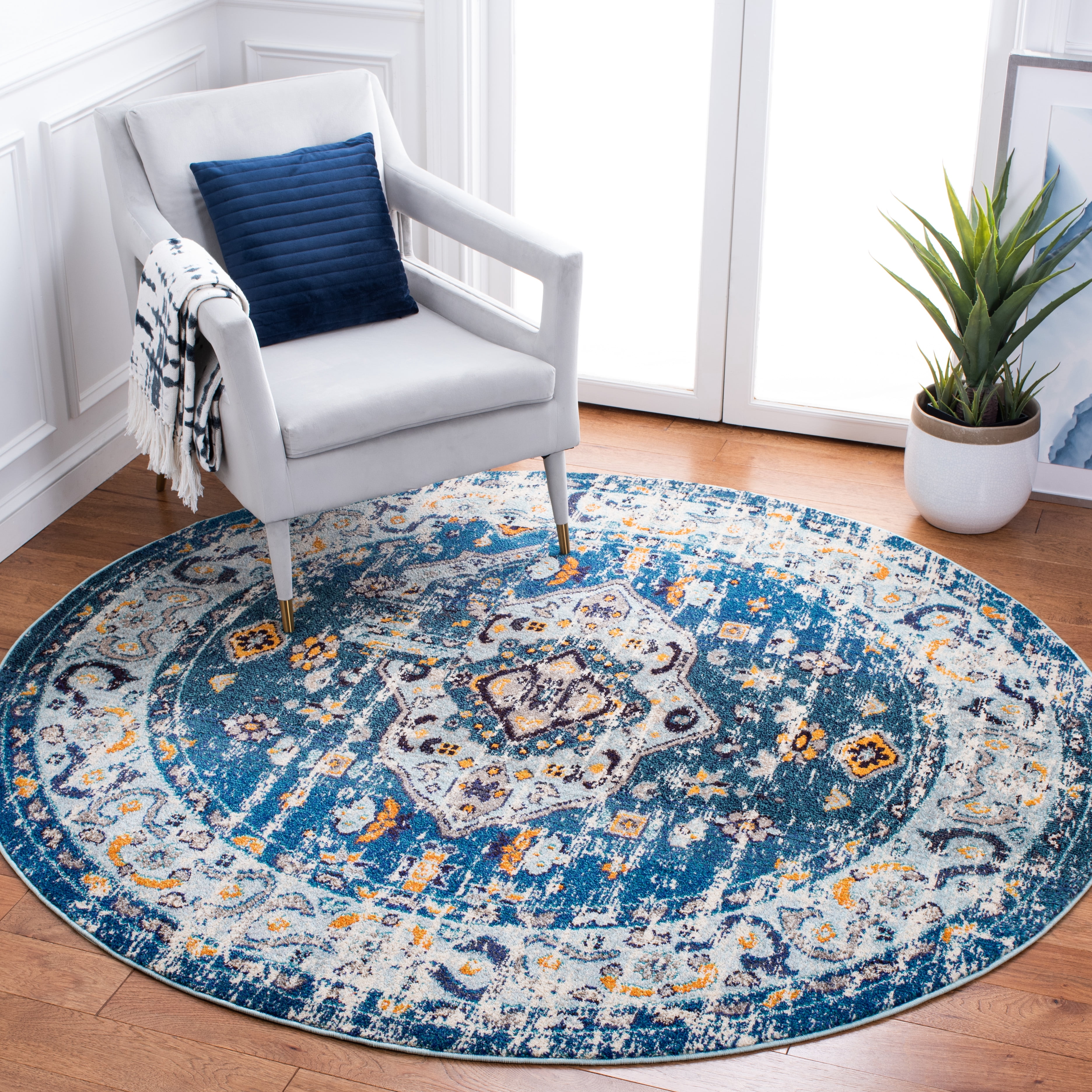 SAFAVIEH Madison Trenton Vintage Traditional Area Rug, Dark Blue/Light Blue, 6'7" Round