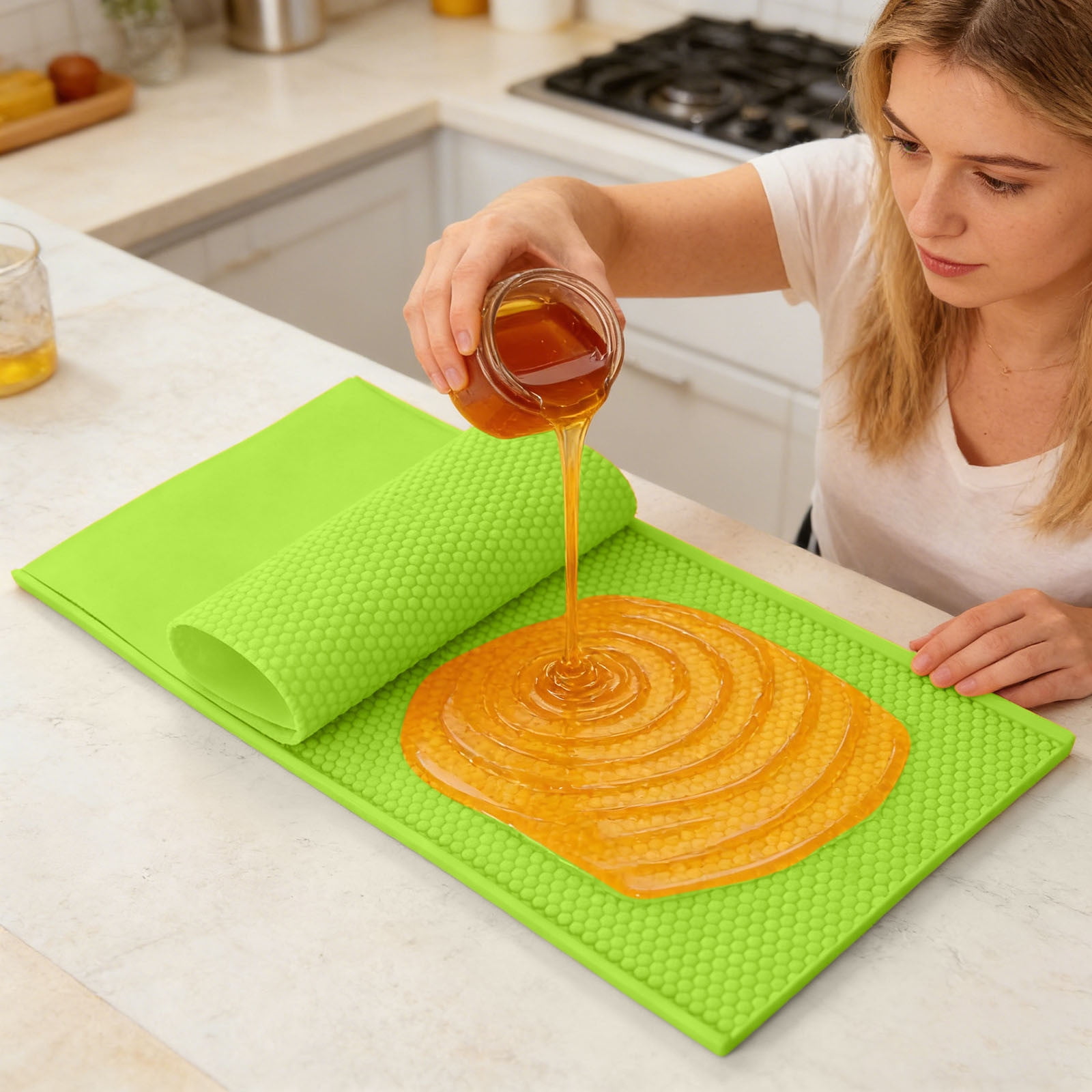 Silicone Beeswax Foundation Press Mold with Honey Scraper, 5.4mm Honeycomb 2 Sheets Non-Stick Reusable for Beekeeping and Candle Making Supplies (Green)