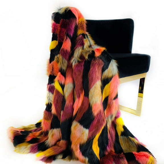 Plutus 36" x 60" Exotic Parrot Faux Fur Luxury Throw Blanket in Black