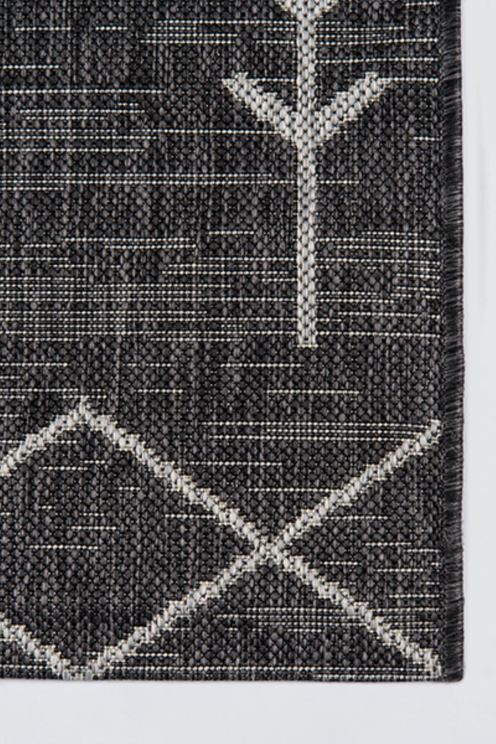 Machine Made Charcoal Charcoal Indoor/Outdoor Rugs