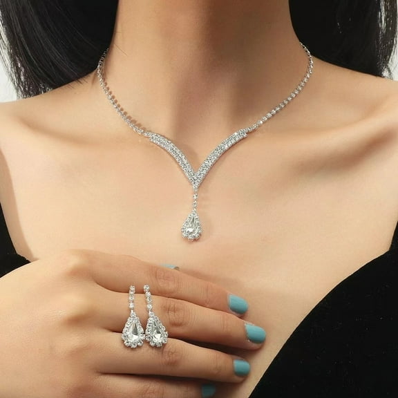 Yesbay 2Pcs/Set Jewelry Set Water Drop Design Shiny Necklace Dangle Earrings Set Luxurious Sparkling Necklace Earrings Set