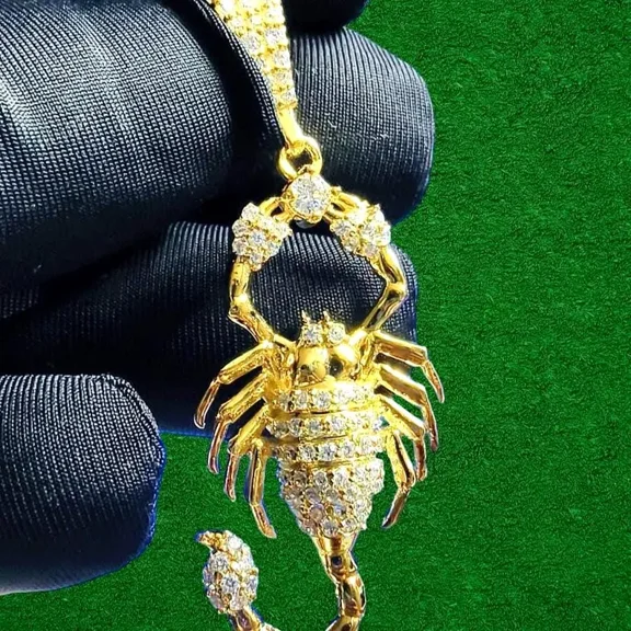 Lucky Jewels 3 ct Round Cut Lab-Created Diamond Scorpion Pendant 14K Yellow Gold Plated