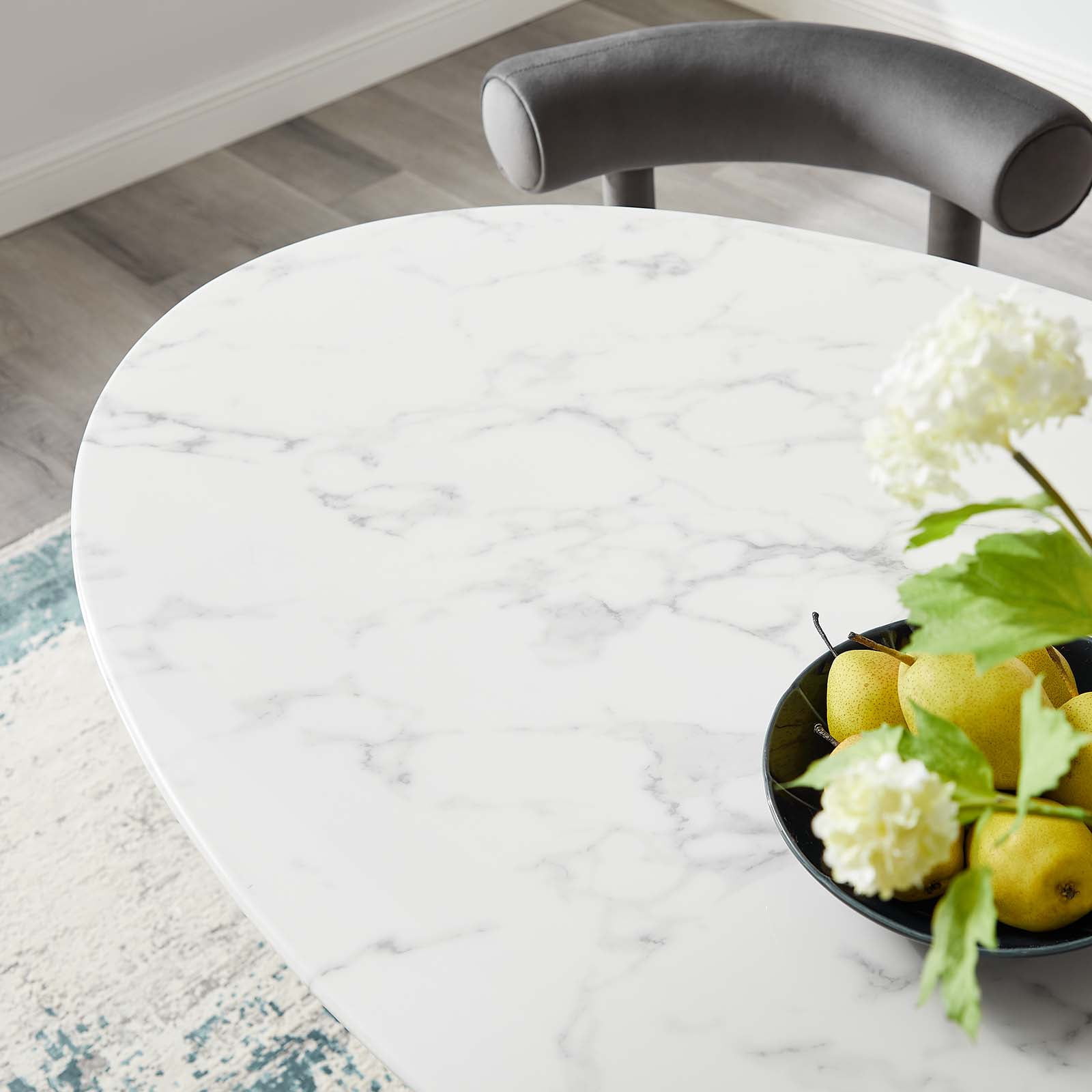Modway Lippa 54" Oval Faux Marble & Metal Dining Table in Gold and White