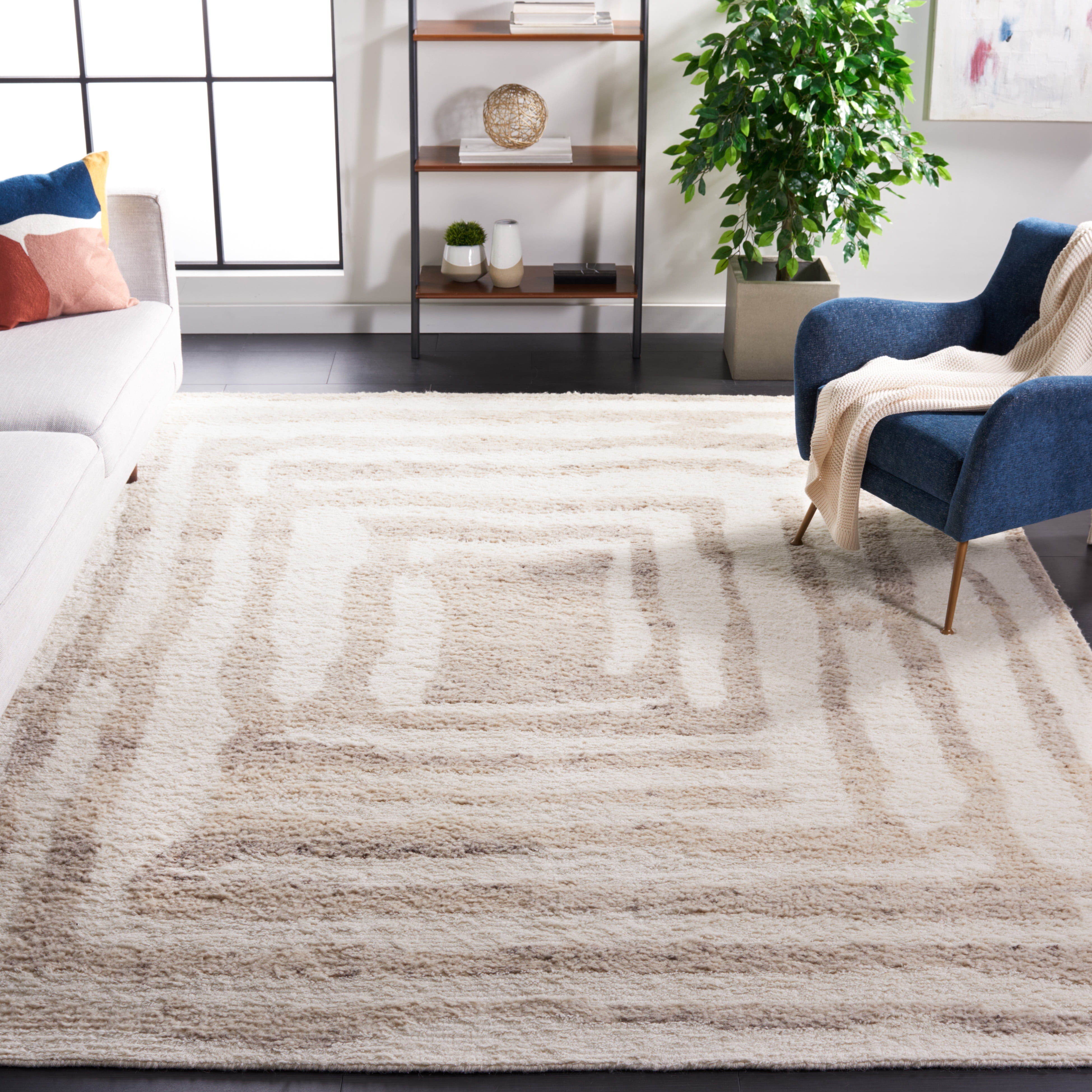 SAFAVIEH Casablanca Isaiah Geometric Area Rug, Ivory/Beige, 8' x 10'