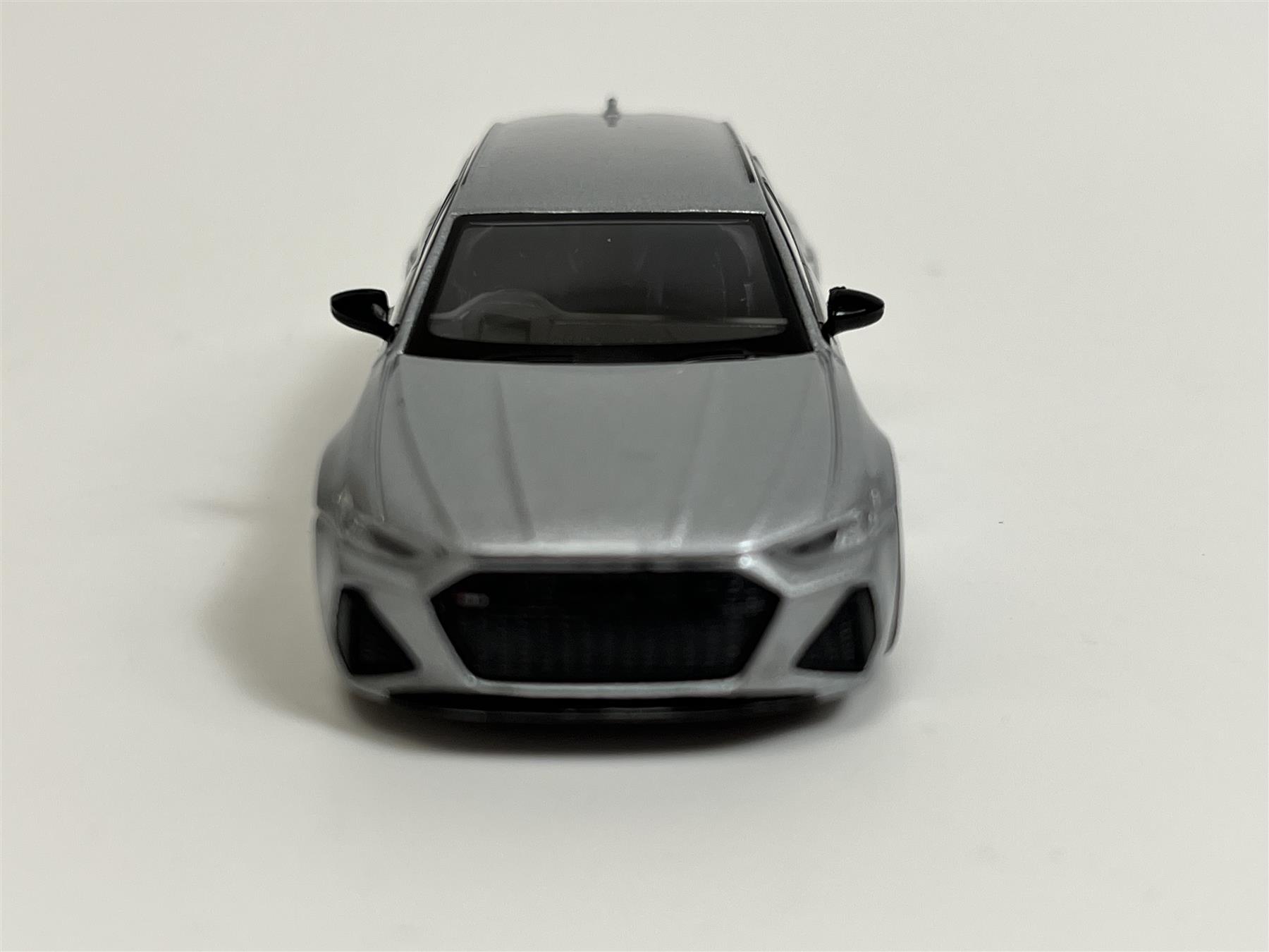 Audi RS 6 Avant Carbon Black Edition Florett Silver RHD 1:64