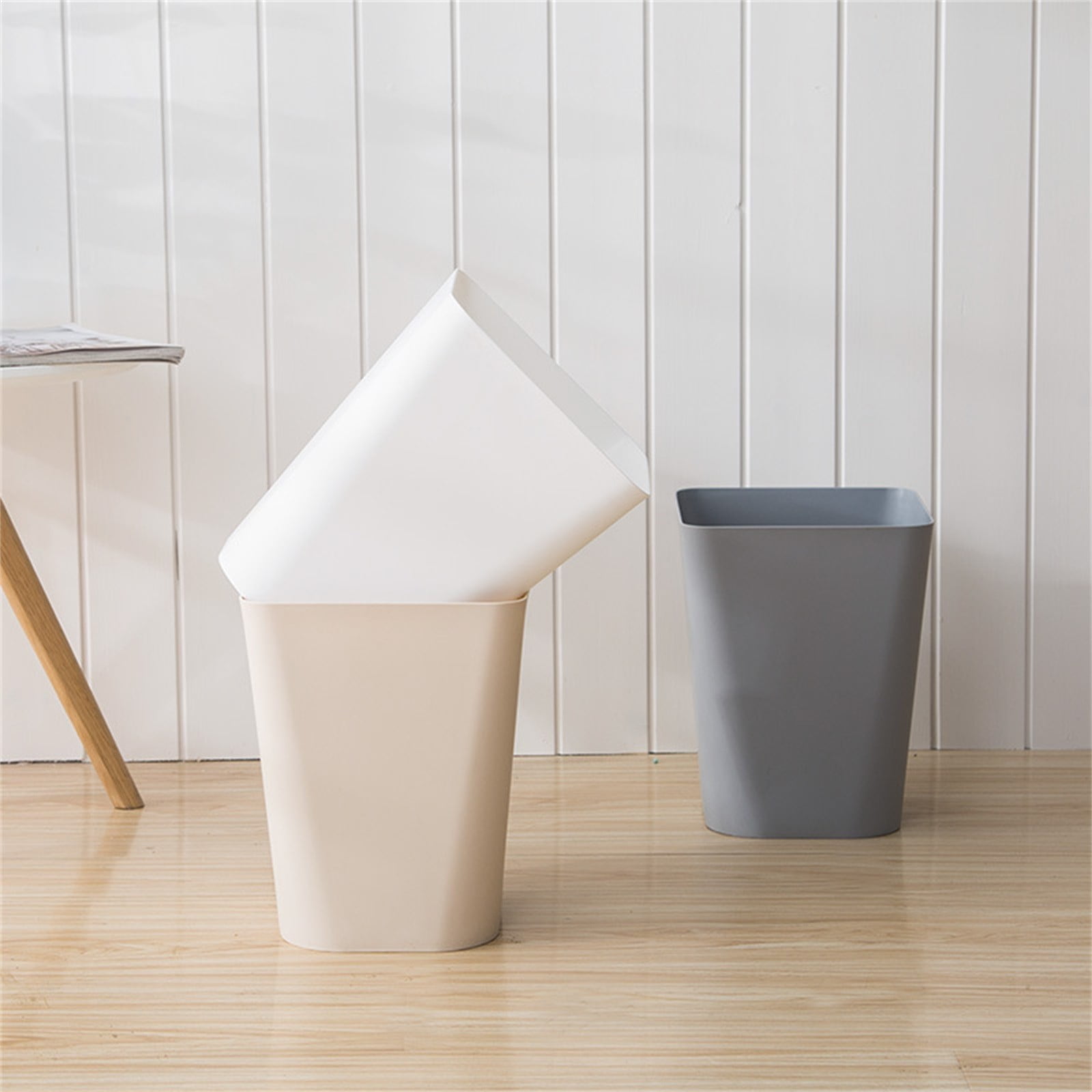 1 Pcs Bathroom Trash Can, Wastebasket,2 Gallon Slim Garbage Can Plastic Waste Basket,Container Bin for Narrow Spaces Bathroom, Bedroom, Kitchen, Office at Home,7.48x9.13in,(White)