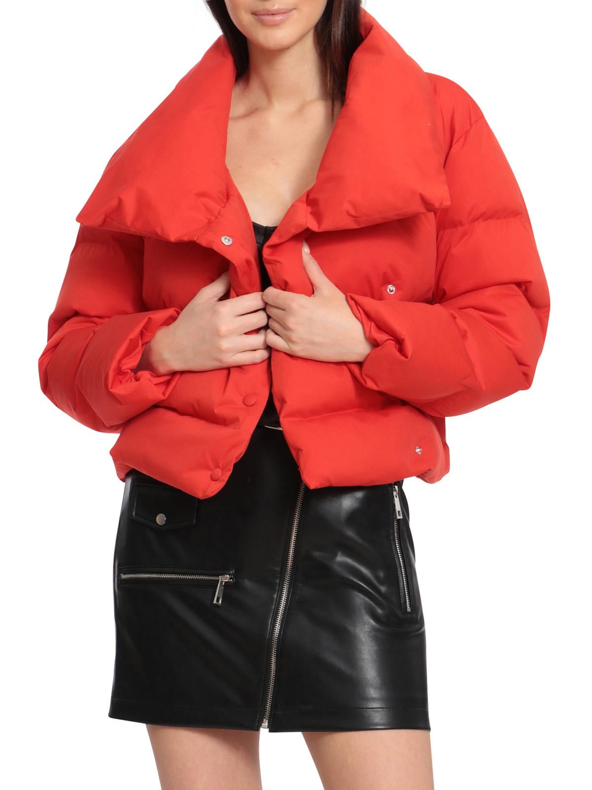 Outfit - Red puffer jacket and patch jeans - Les Berlinettes