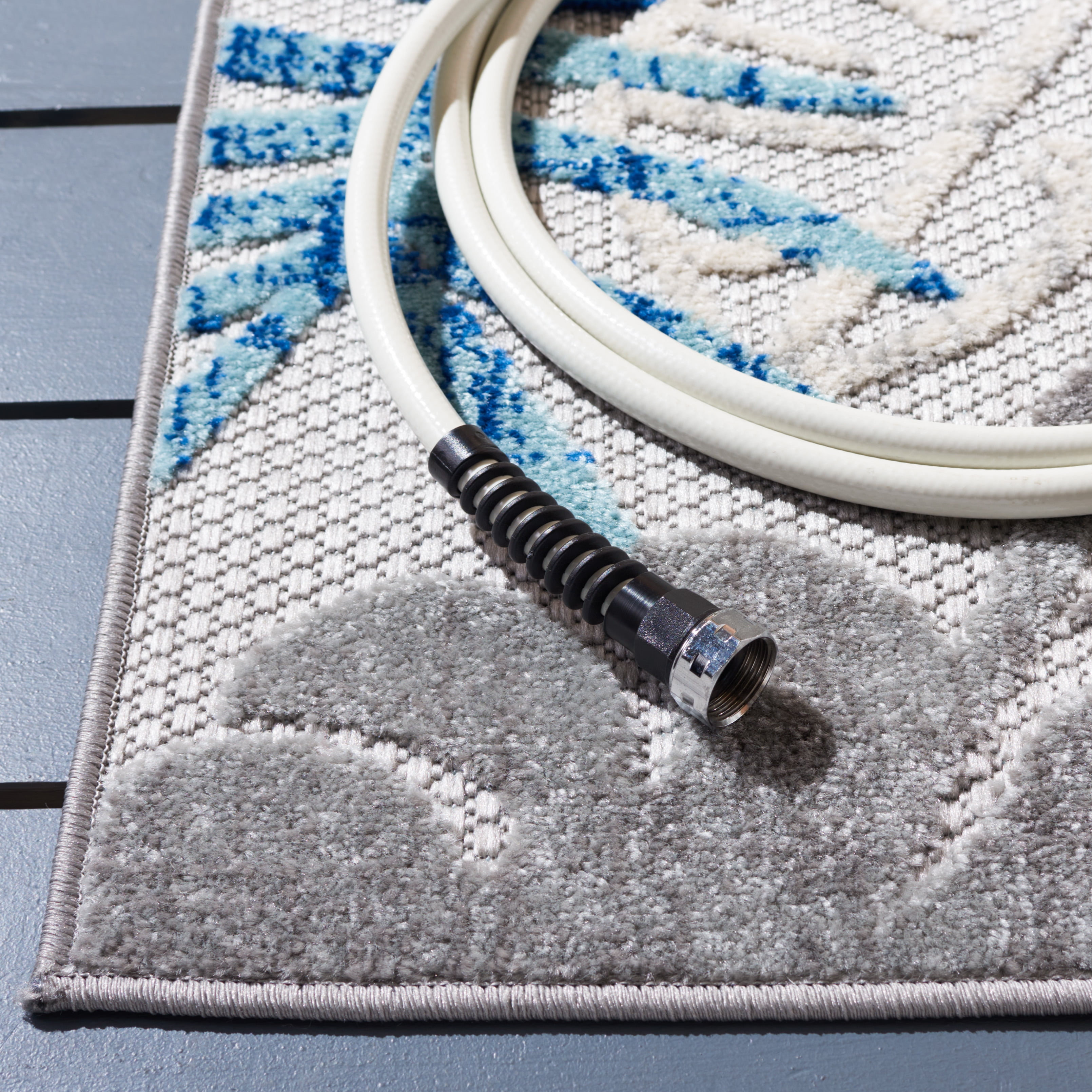 SAFAVIEH Cabana Kuzman Botanical Indoor/Outdoor Area Rug, Grey/Blue, 4' x 6'