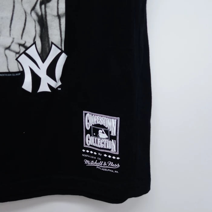 Mitchell & Ness BLACK Yankees Babe Ruth Graphic Tee, US Large 