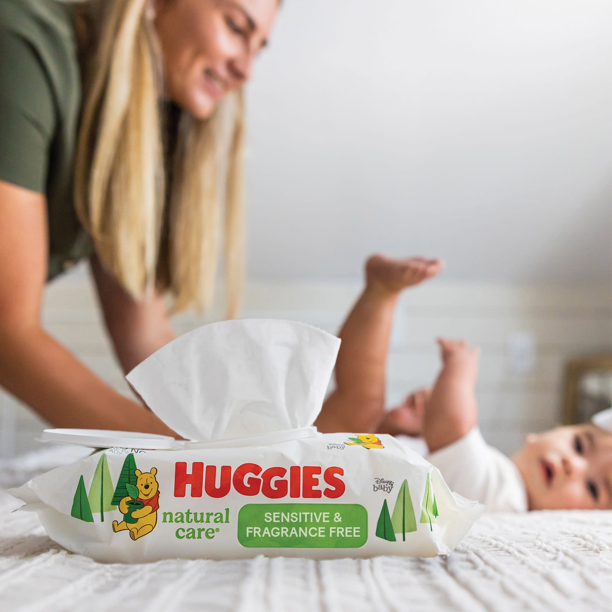 Huggies soins naturels lingettes rafraîchissantes pour bébé, parfumées, 3  packs flip-top, 168 ea