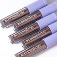 thumbnail image 4 of Sombra de ojos líquida Blondesister Gloweye 03, color marrón caramelo, 2,4 ml, 4 of 7