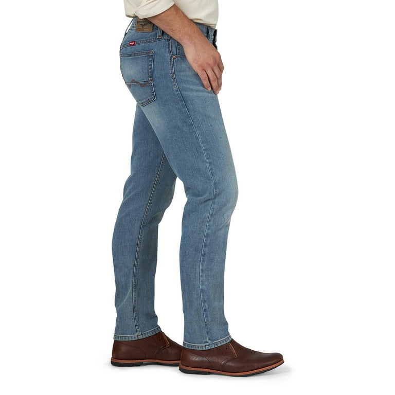 Wrangler Men's Stretch Tapered Leg Regular Fit Jean
