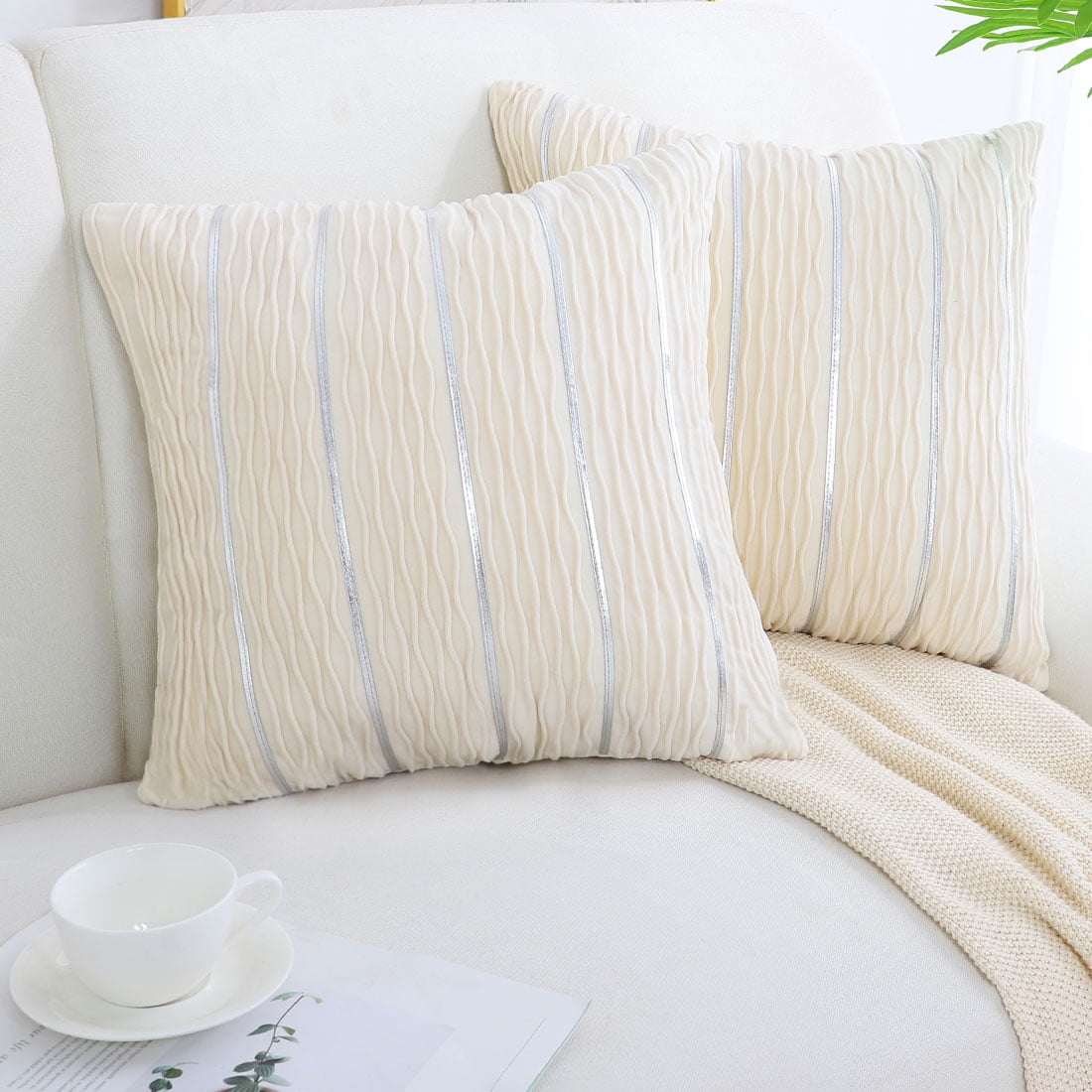 16-Inch Length Larkspur E by design Express Line Geometric Print Pillow