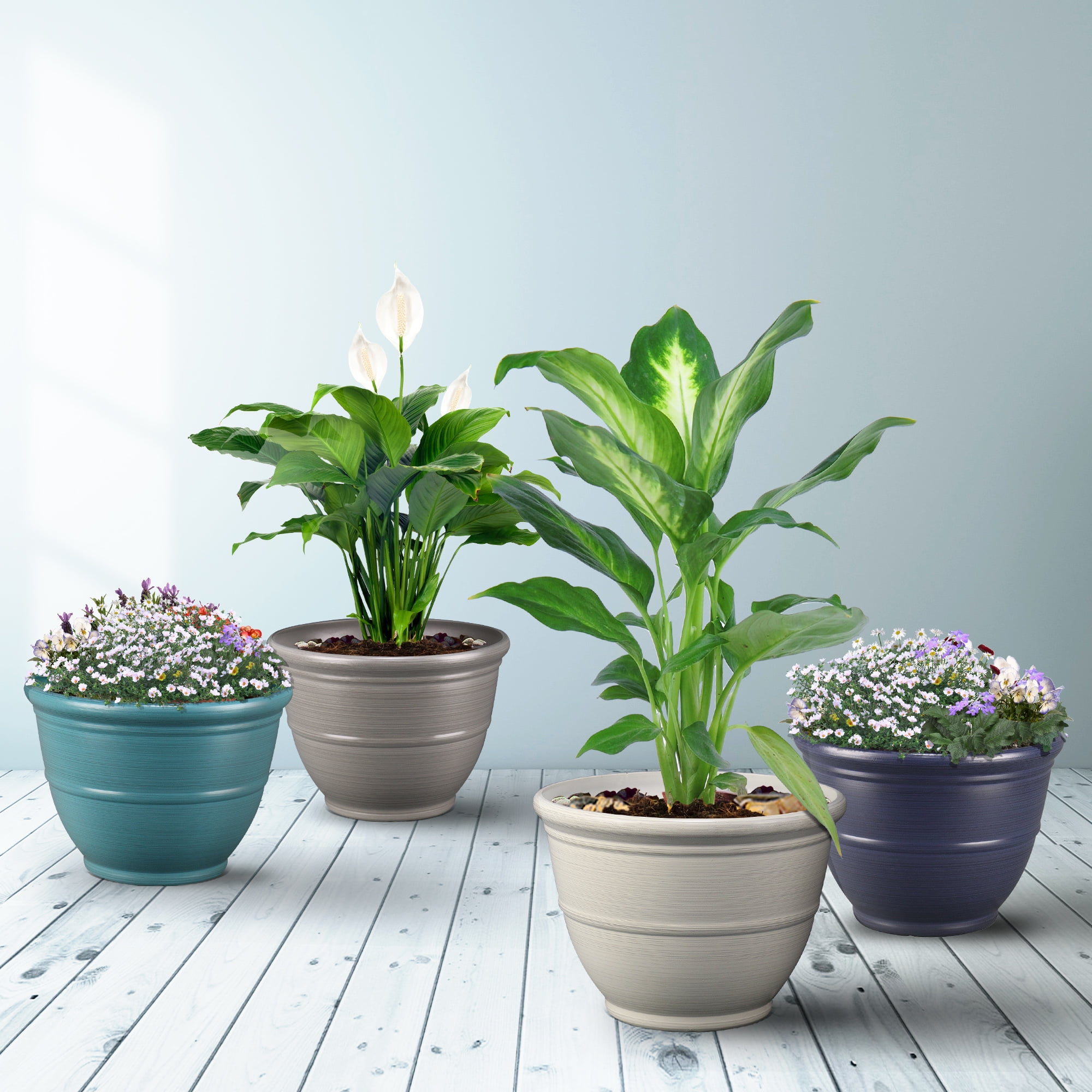 Mainstays Ferenza  Orange Recycled Resin Planter, 14IN L x 14in W x 10in H