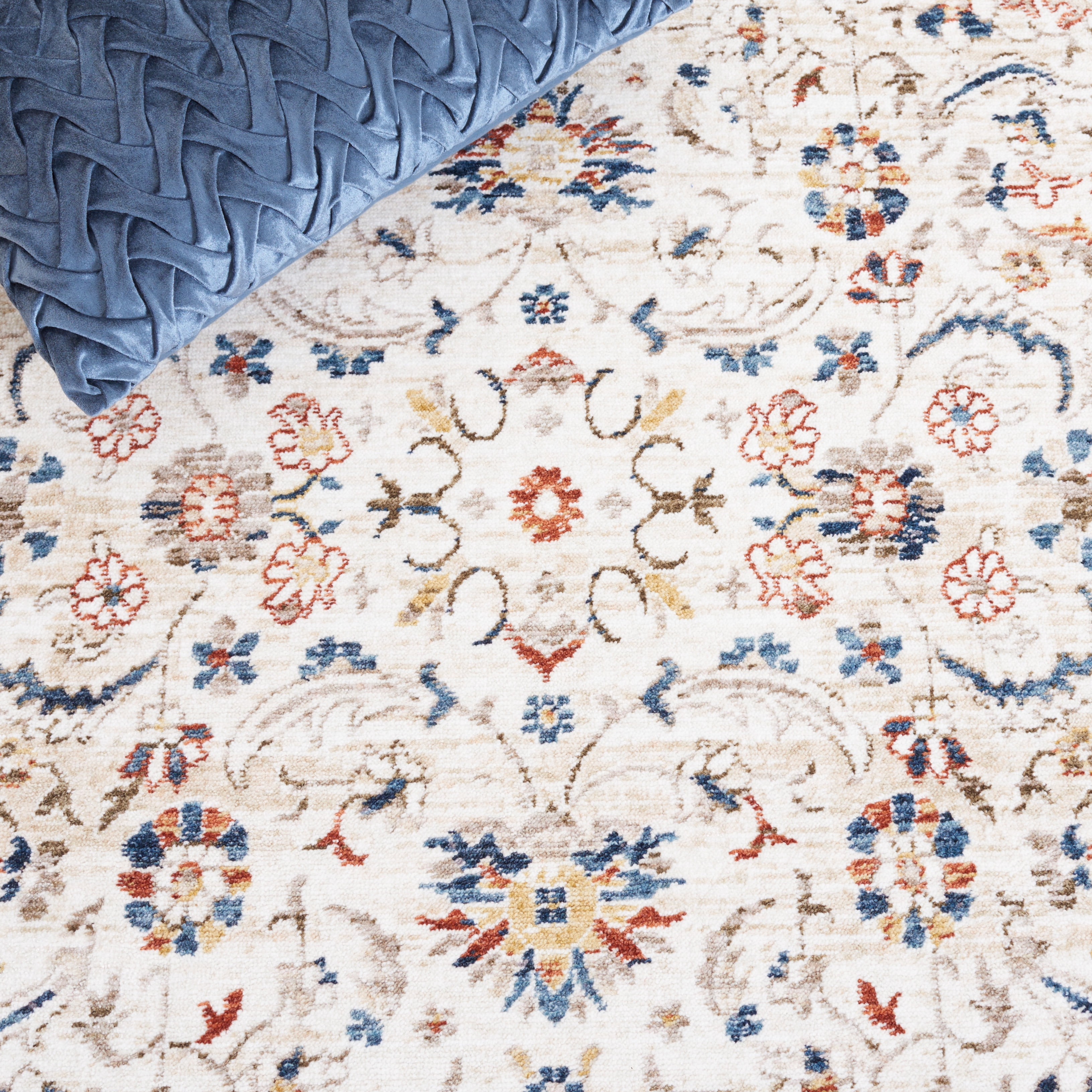 SAFAVIEH Olympia Collection OPA210A Ivory / Navy Rug