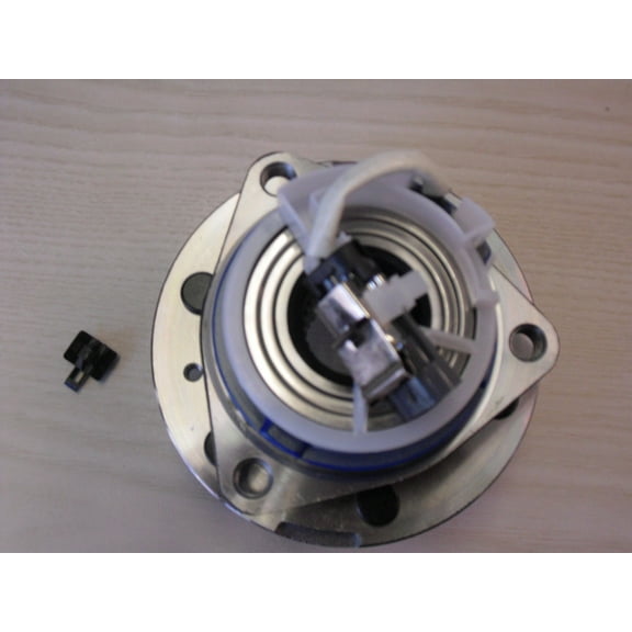 CRS NT512243 Wheel Bearing and Hub Assembly
